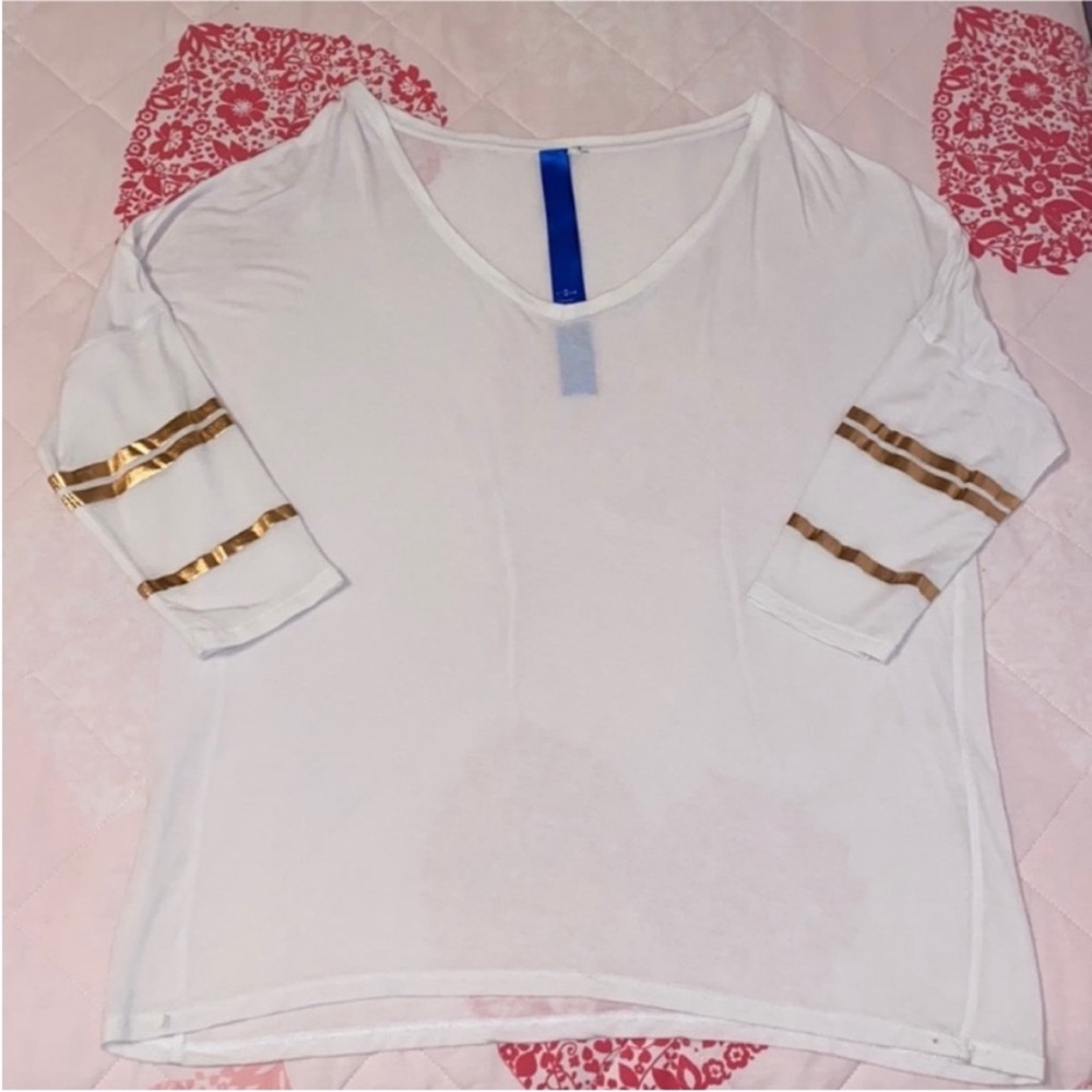 Kit and Ace Drop Shoulder Top Size 6 NWOT